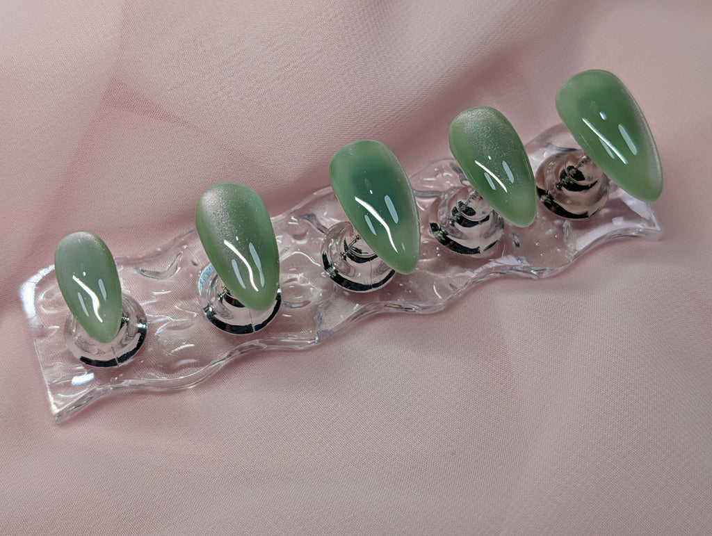 "THE JADEA" Nail Set