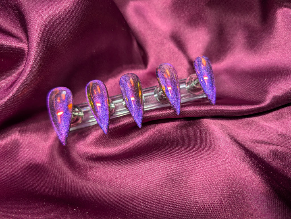 "Toxic Orchid" Nail Set
