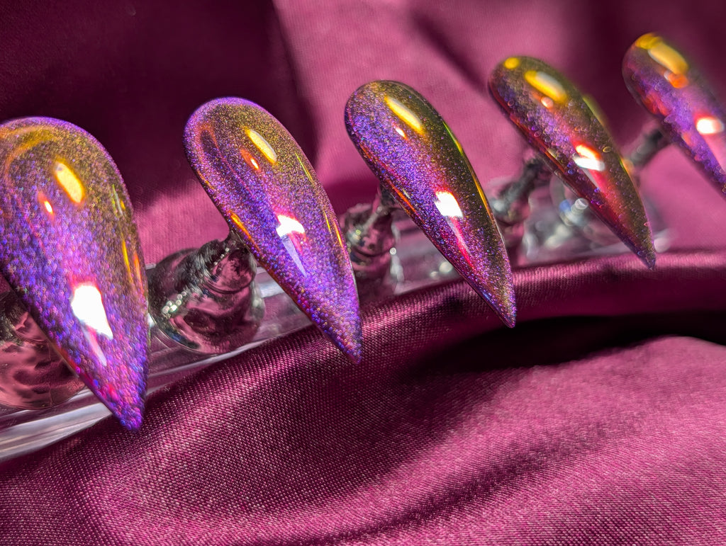 "Toxic Orchid" Nail Set