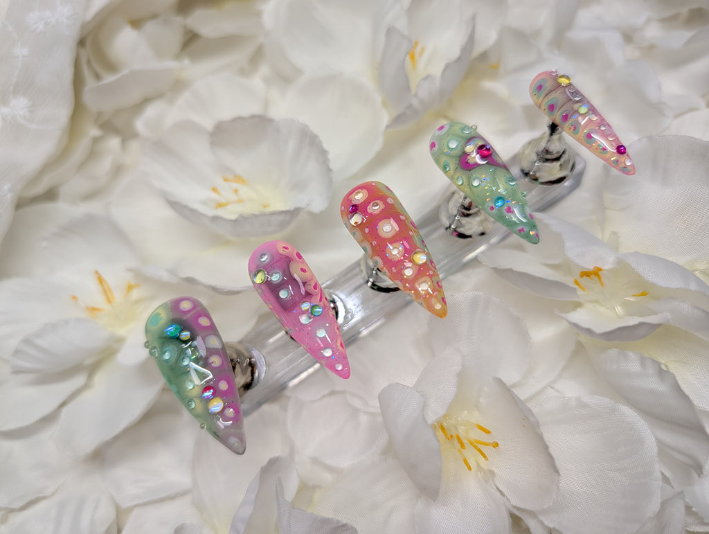 "Metamorphosis" Nail Set