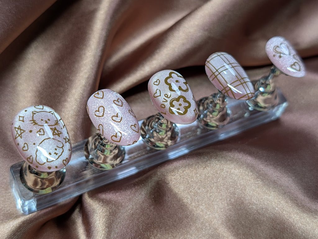 "Kawaii Amore" Nail Set