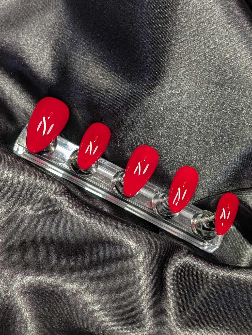 "THE LOUISE" Nail Set