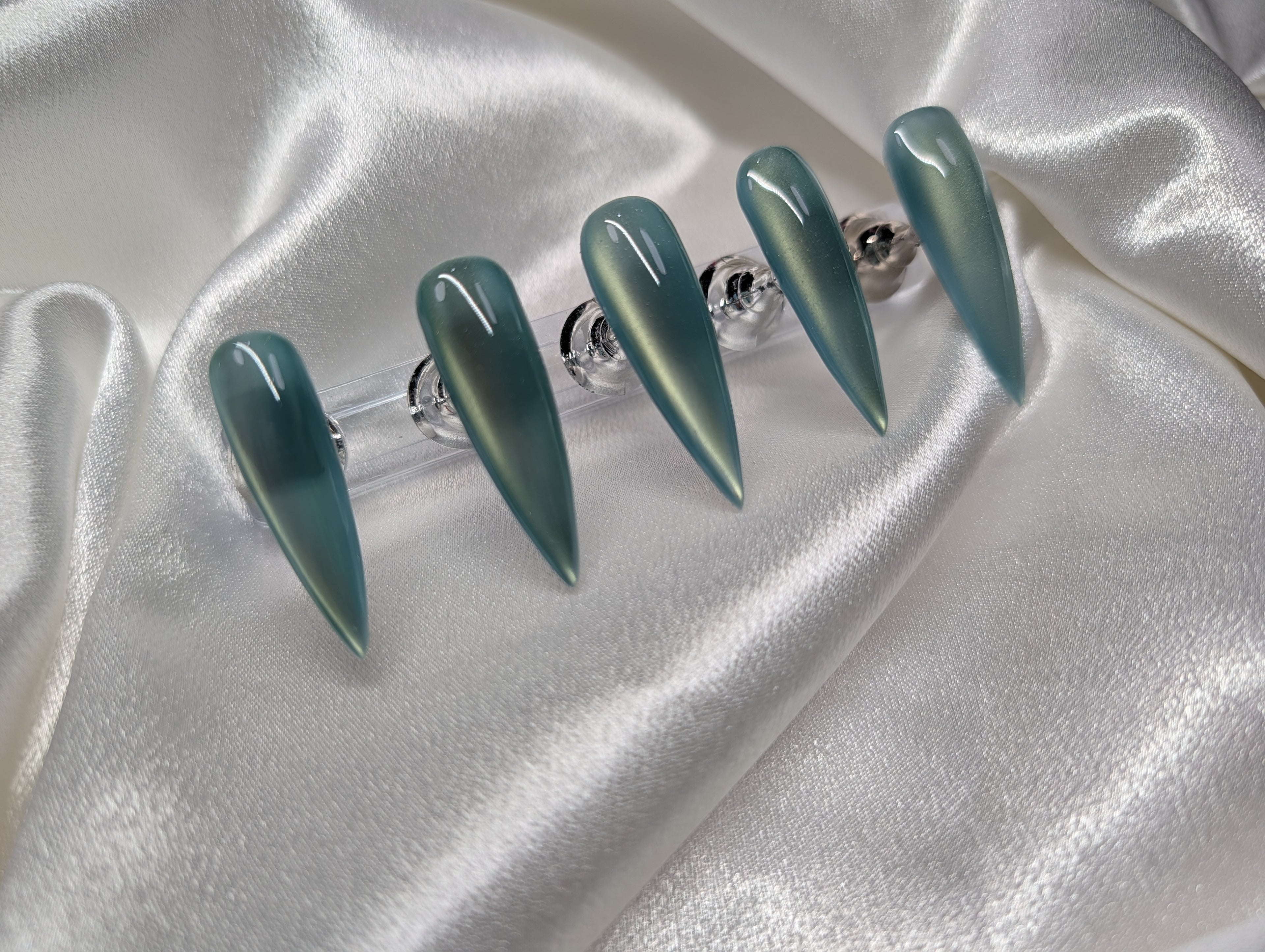 "THE VERA" Nail Set