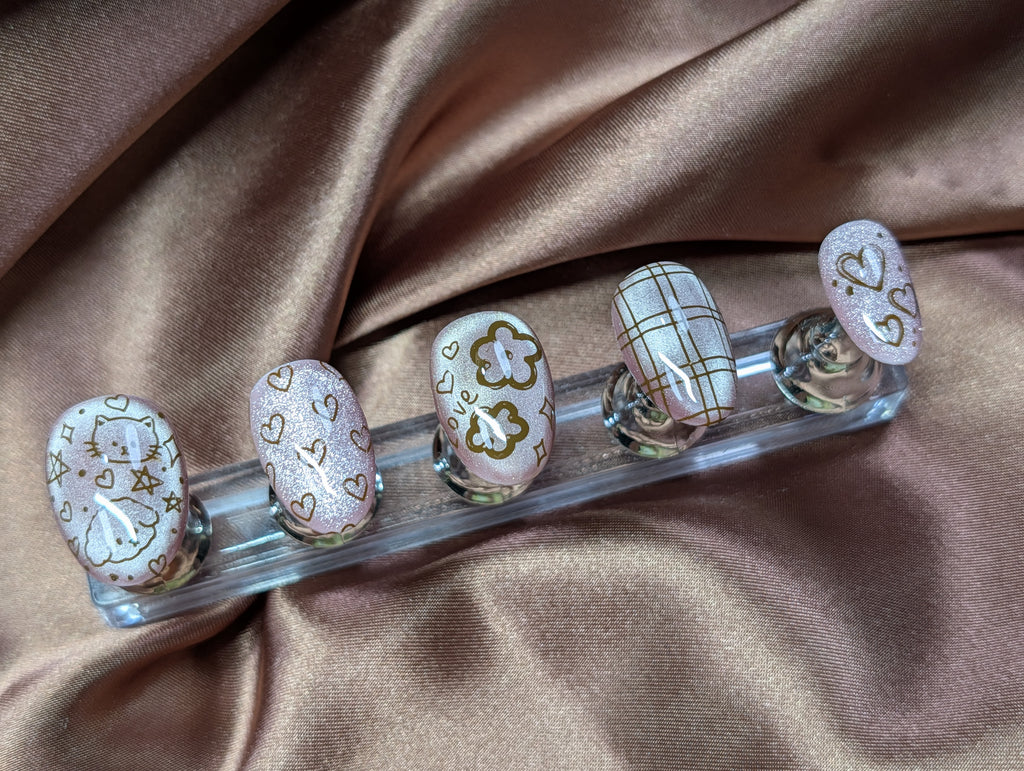 "Kawaii Amore" Nail Set