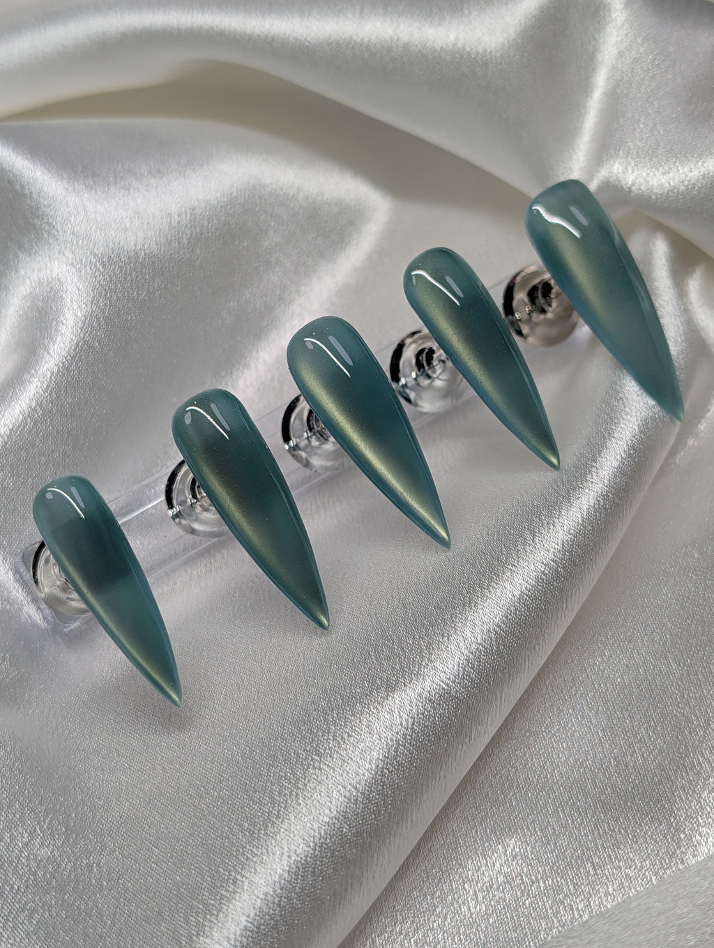 "THE VERA" Nail Set