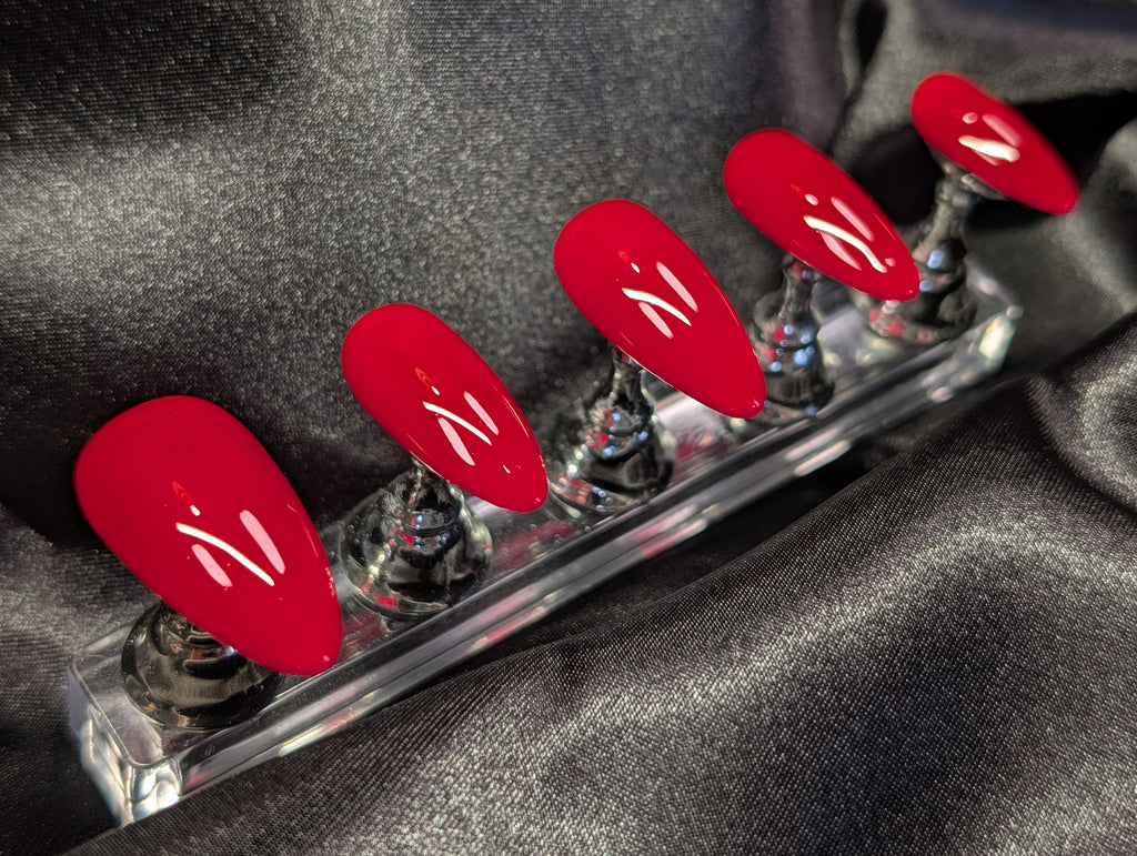 "THE LOUISE" Nail Set