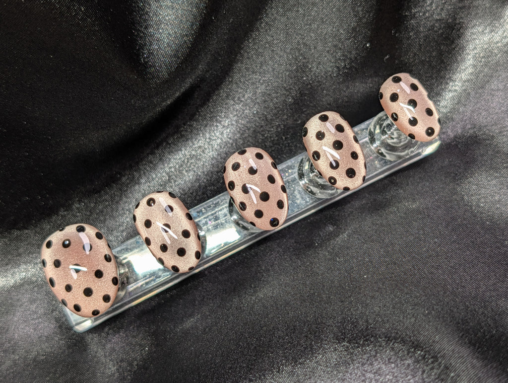 "Nauty Dottie" Nail Set