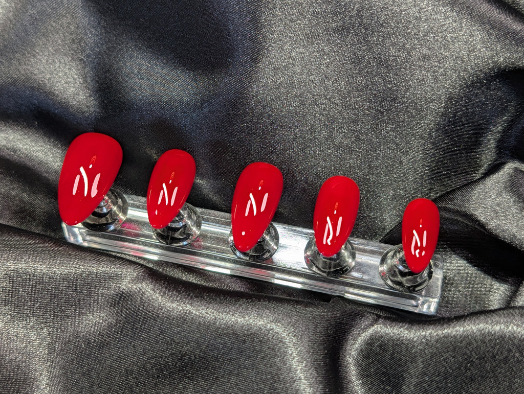 "THE LOUISE" Nail Set