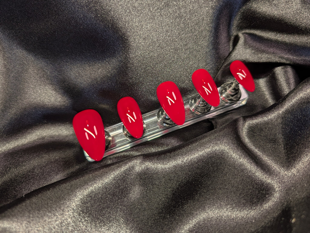 "THE LOUISE" Nail Set